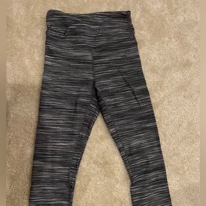 Lululemon Align Cross Waist Crop 21”